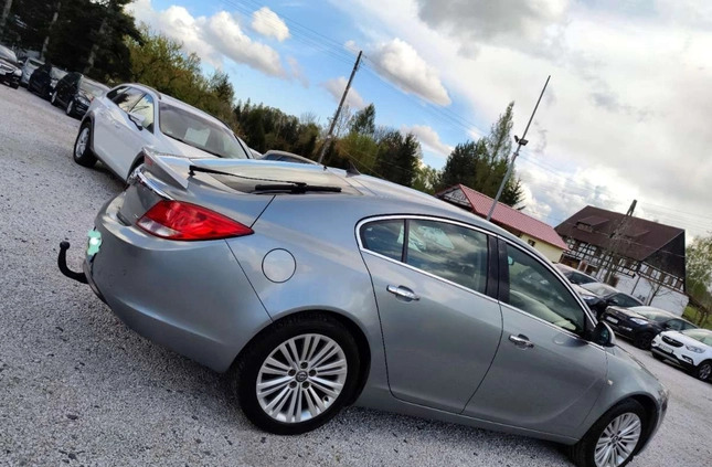 Opel Insignia cena 27900 przebieg: 200000, rok produkcji 2013 z Janikowo małe 497